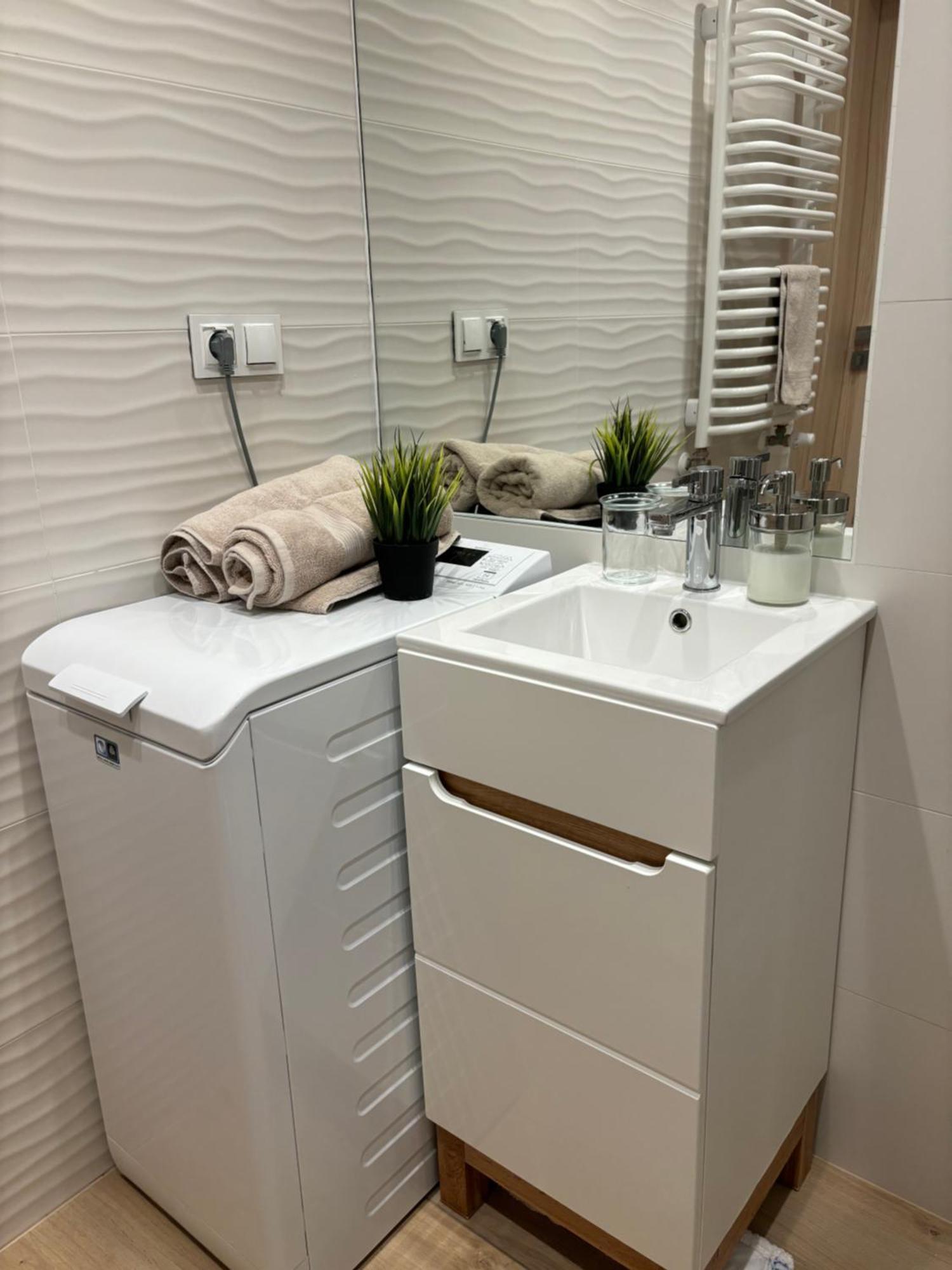 Chopin Park Lux Apartment, Self Check-In 24H, Free Parking, Air-Conditioning Poznań Værelse billede